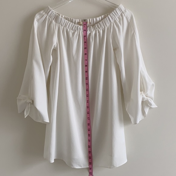 *NWOT* Mustard Seed 3/4 Sleeve Off-Shoulder Blouse - Picture 14 of 15